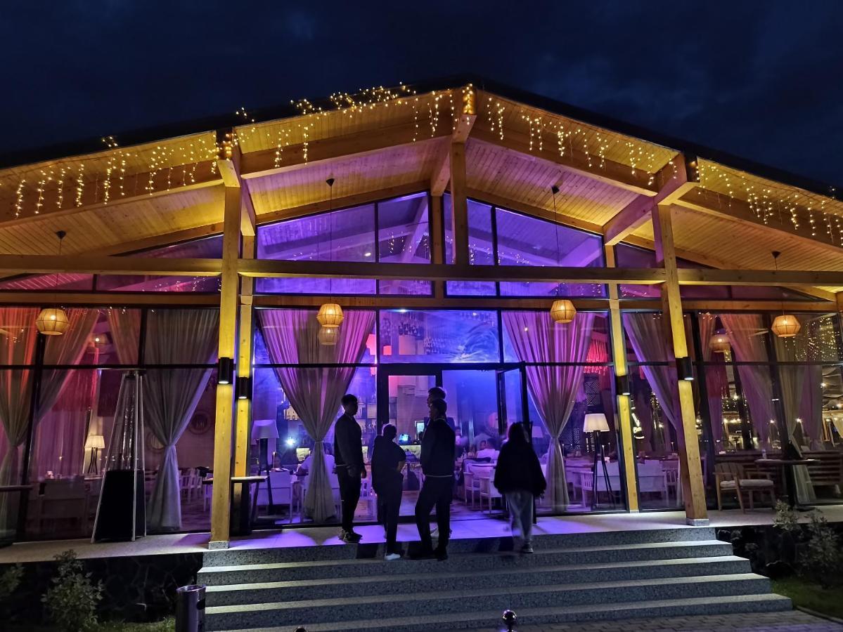 Apartamento Цо Радуга, Иссык Куль Raduga Issyk Kul Chon-Sary-Oy Exterior foto